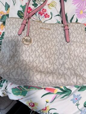 Michael Kors Cream Signature Tote with Pink Trim and Gold Hardware